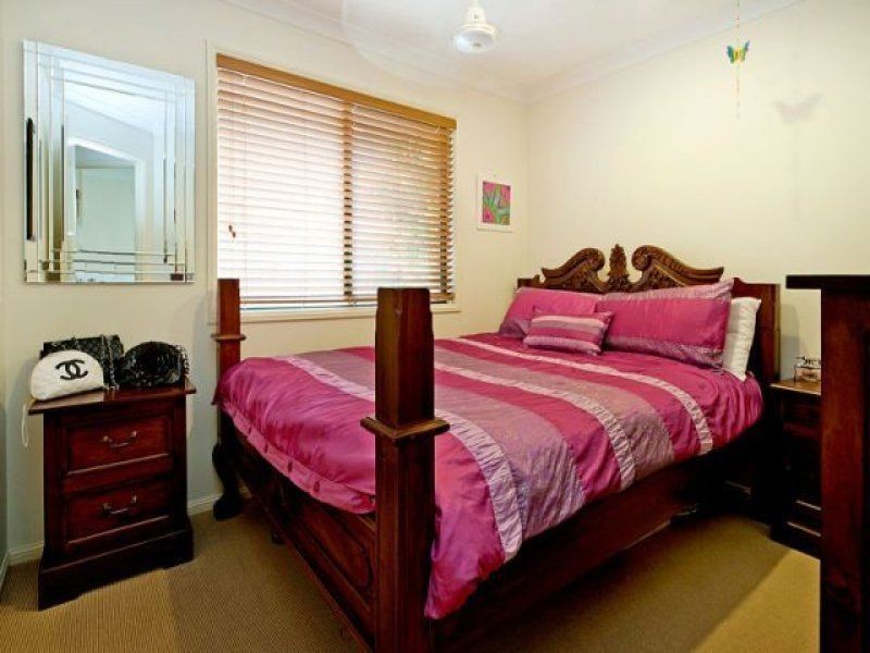 48 Seidler Place, Runaway Bay QLD 4216