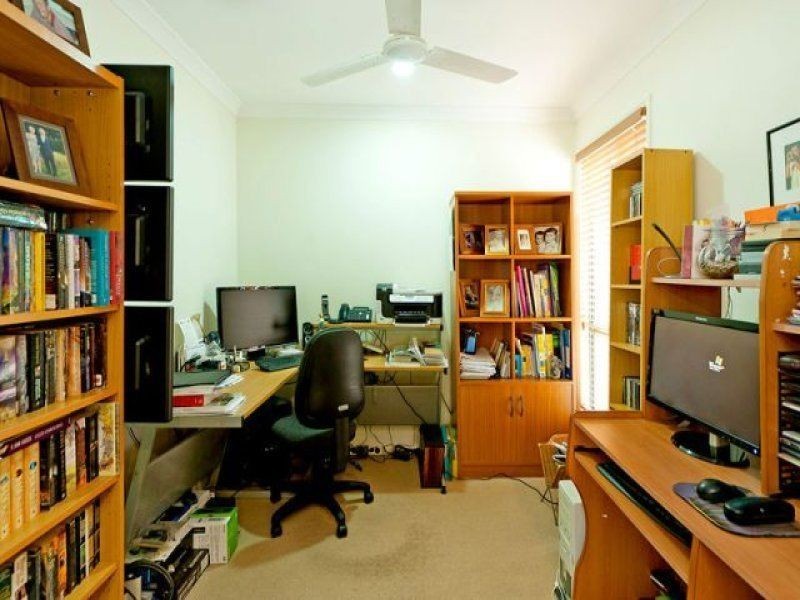 48 Seidler Place, Runaway Bay QLD 4216
