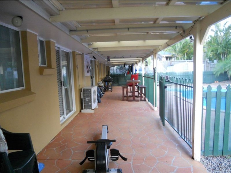 61 Ridgevale Drive, Helensvale QLD 4212