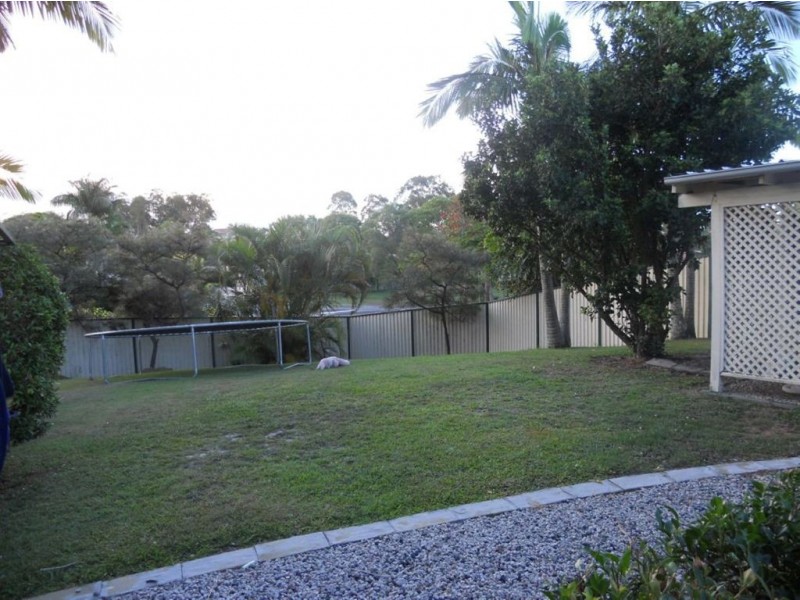 61 Ridgevale Drive, Helensvale QLD 4212