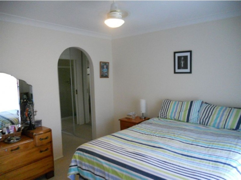 61 Ridgevale Drive, Helensvale QLD 4212