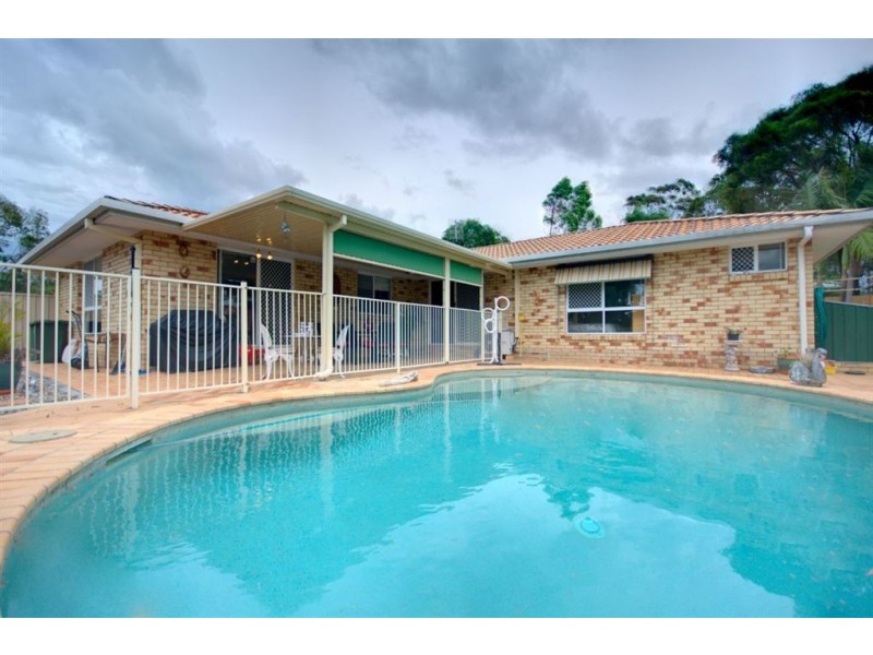 15 Glendale Place, Helensvale QLD 4212
