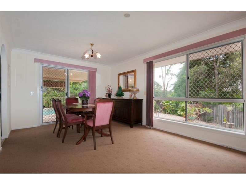 15 Glendale Place, Helensvale QLD 4212
