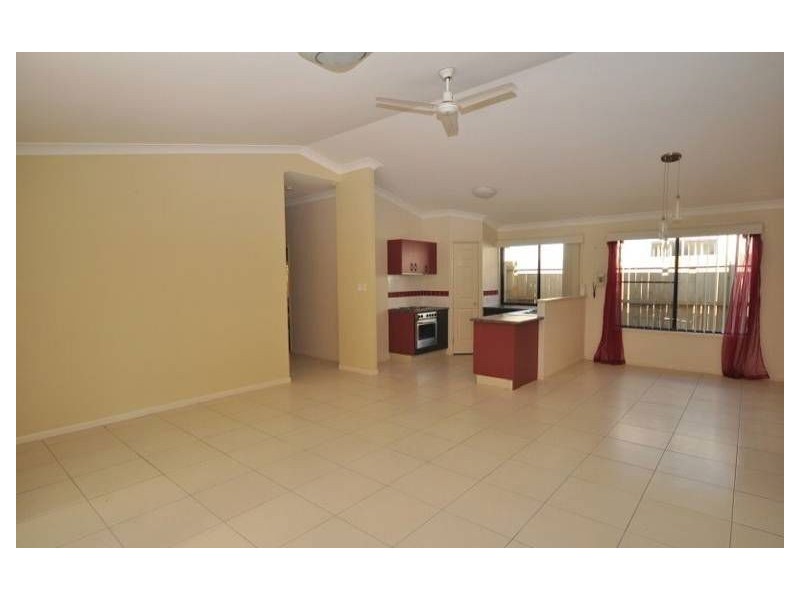 31 Serafina Drive, Helensvale QLD 4212