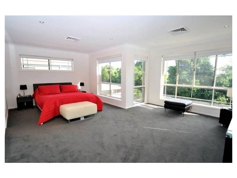 3 Wisemans Court, Helensvale QLD 4212