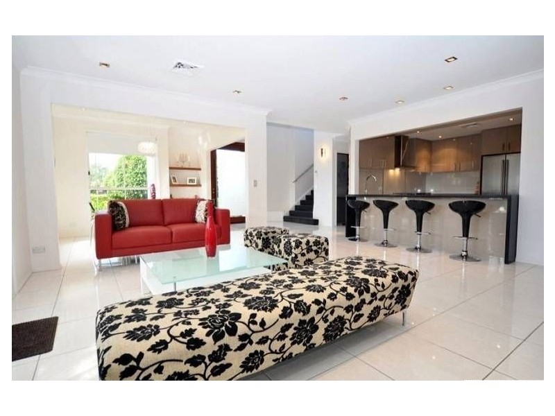 3 Wisemans Court, Helensvale QLD 4212