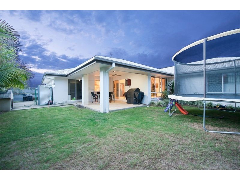 57 Highcrest Circuit, Molendinar QLD 4214