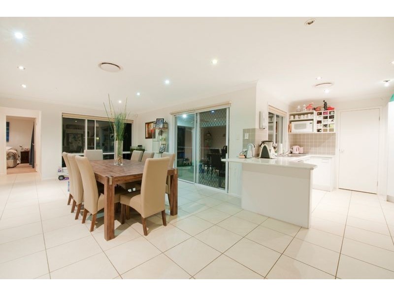 57 Highcrest Circuit, Molendinar QLD 4214