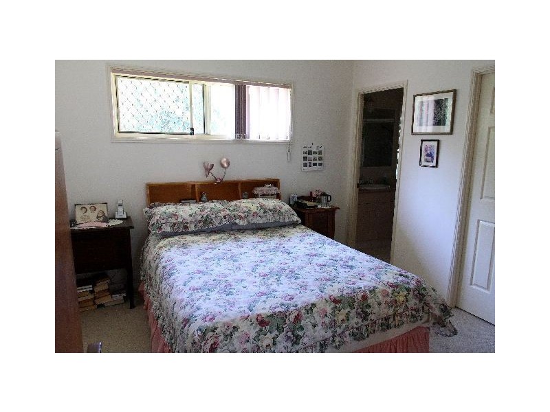 6 Kings Park Court, Oxenford QLD 4210