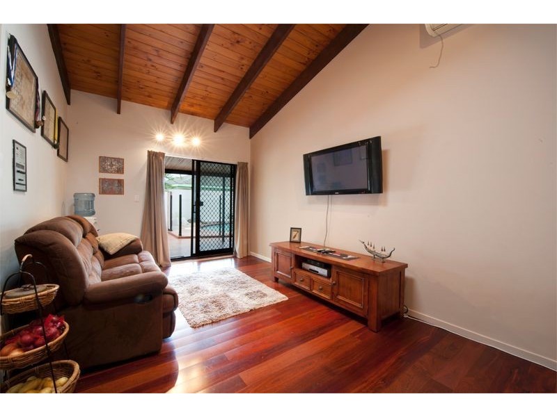 13 Latrobe Avenue, Helensvale QLD 4212