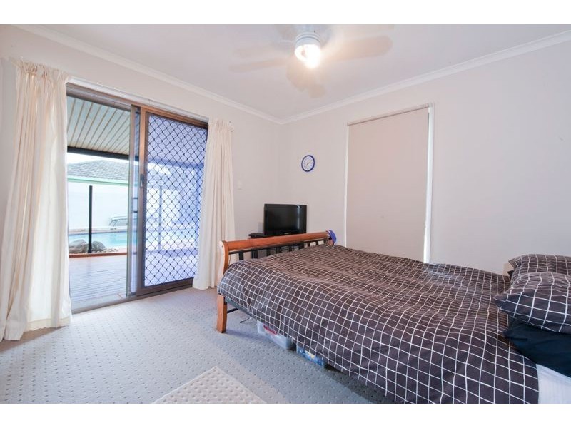 13 Latrobe Avenue, Helensvale QLD 4212