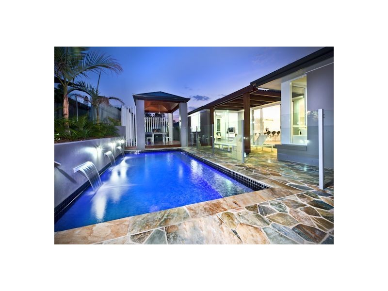 10 Dunraven Drive, Pimpama QLD 4209