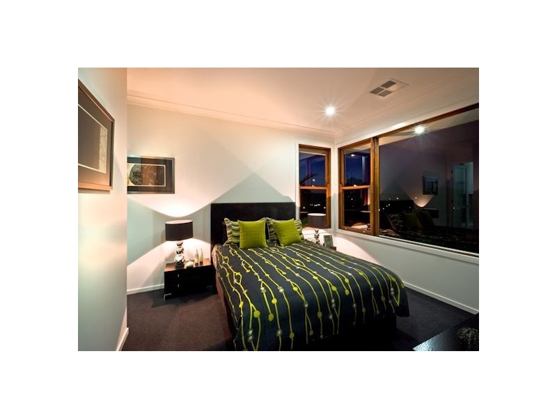 10 Dunraven Drive, Pimpama QLD 4209