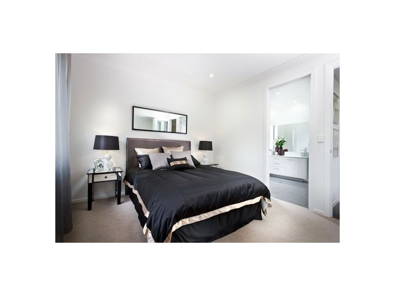 6 Dunraven Drive, Pimpama QLD 4209