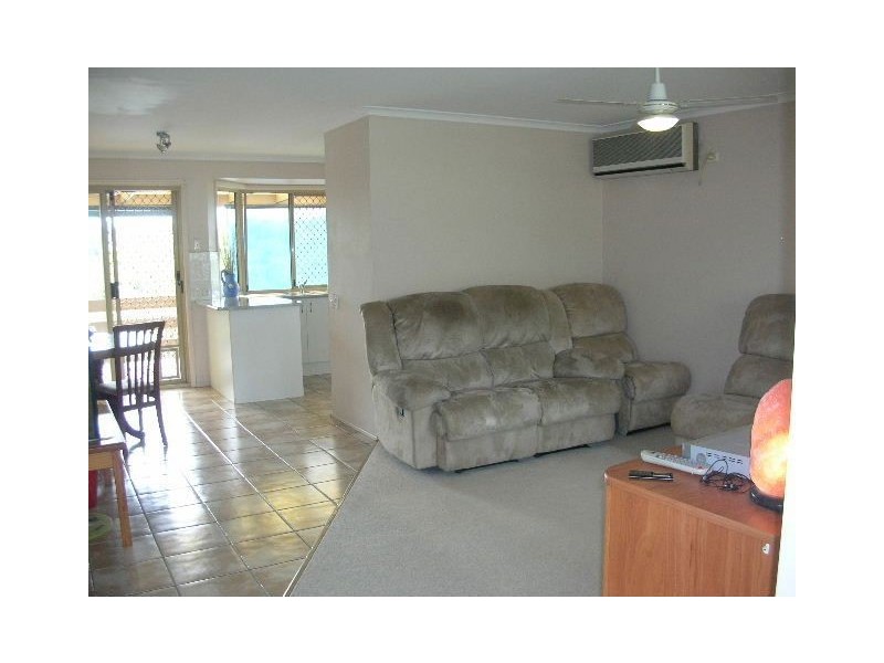 69 Universal Street, Oxenford QLD 4210