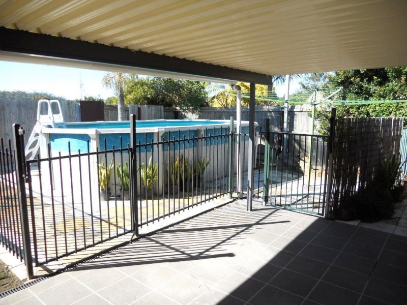 61 Village Way, Oxenford QLD 4210