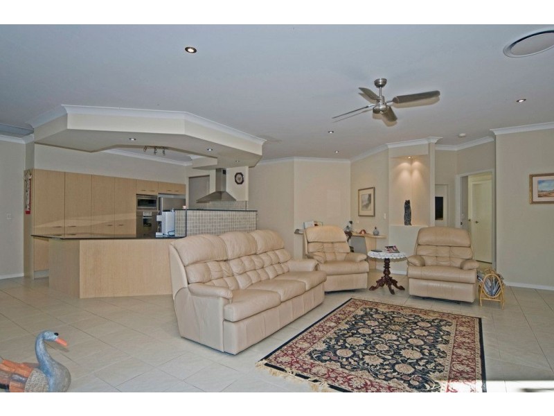 1 Ballyhoo Lane, Coomera Waters QLD 4209