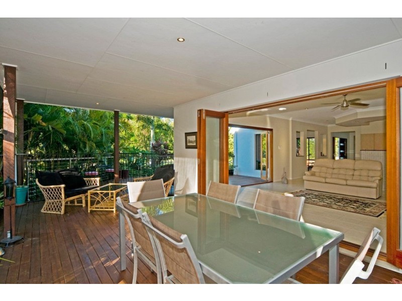 1 Ballyhoo Lane, Coomera Waters QLD 4209