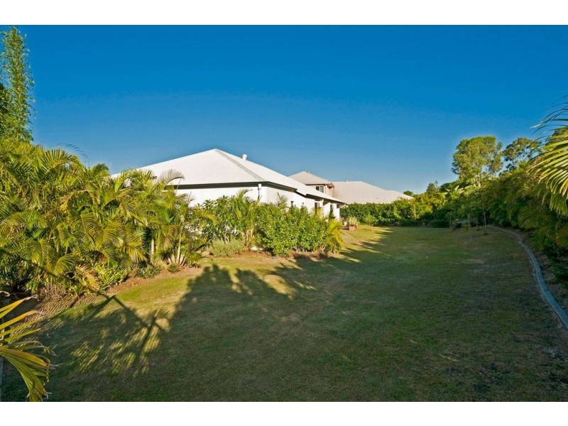1 Ballyhoo Lane, Coomera Waters QLD 4209