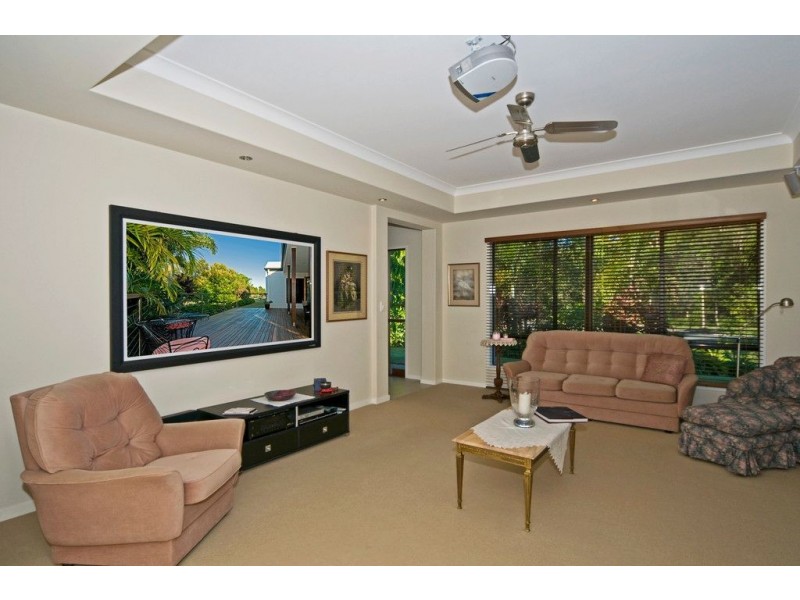 1 Ballyhoo Lane, Coomera Waters QLD 4209