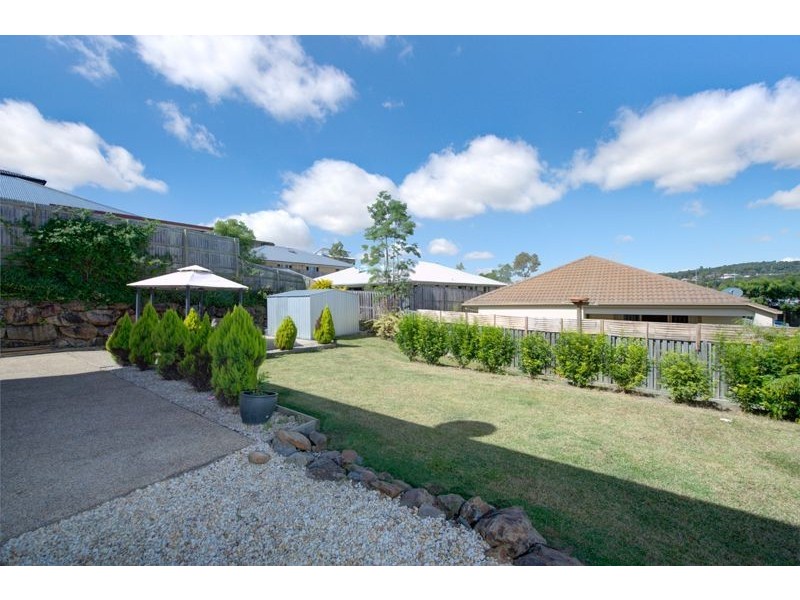 3 Brunswick Street, Pacific Pines QLD 4211