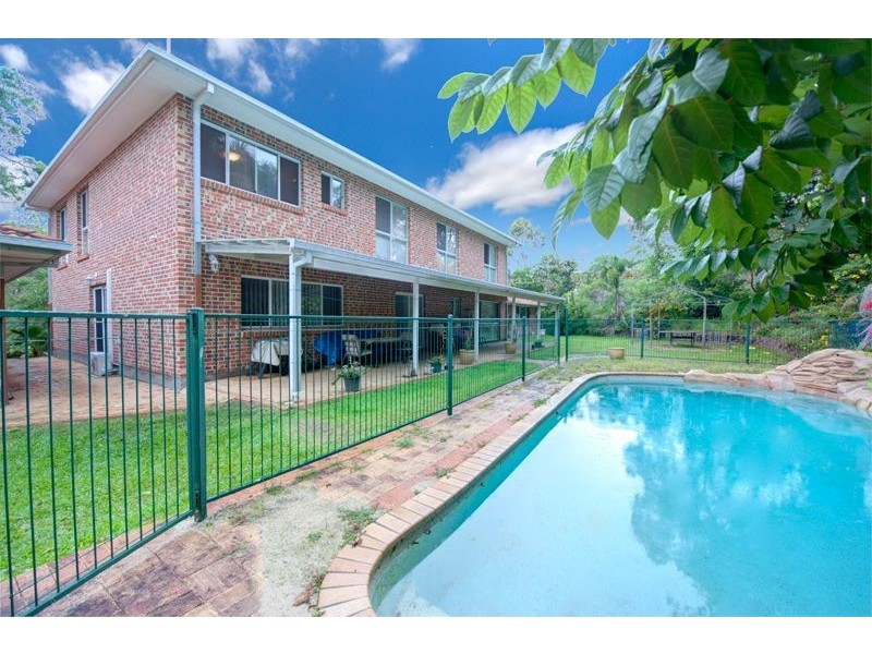 20 Narrabri Court, Gaven QLD 4211