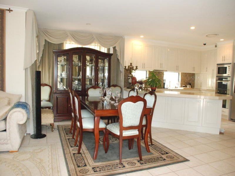 26 Tranquility Circuit, Helensvale QLD 4212