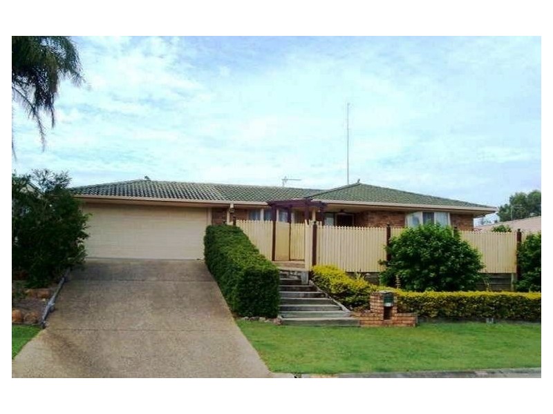 199 Mildura Drive, Helensvale QLD 4212