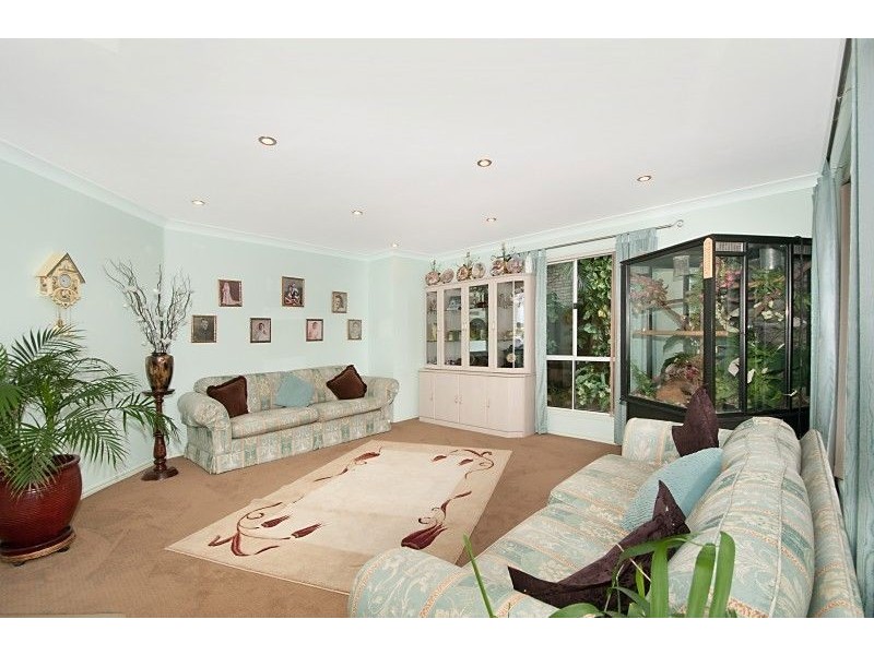 9 Urangan Court, Helensvale QLD 4212