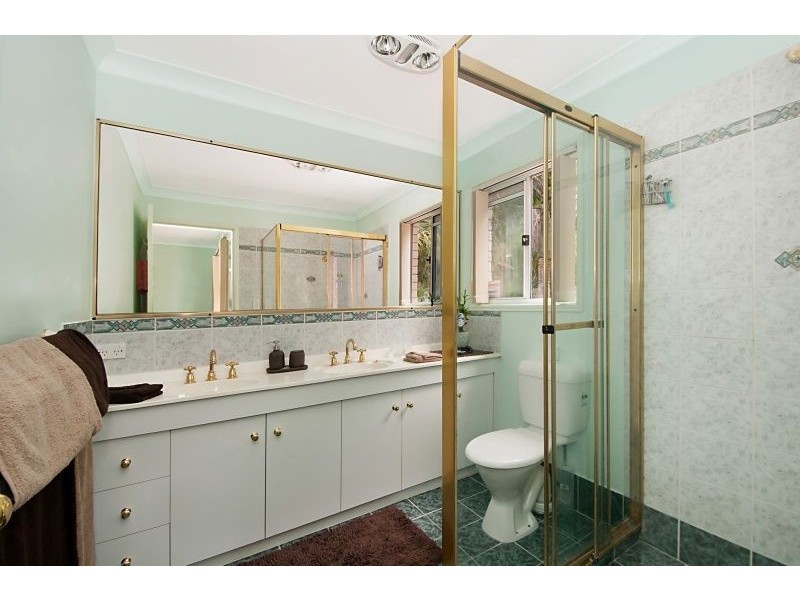 9 Urangan Court, Helensvale QLD 4212