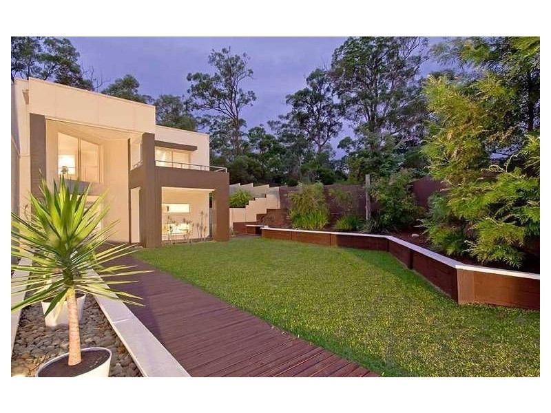 18 Rustyplum Court, Reedy Creek QLD 4227