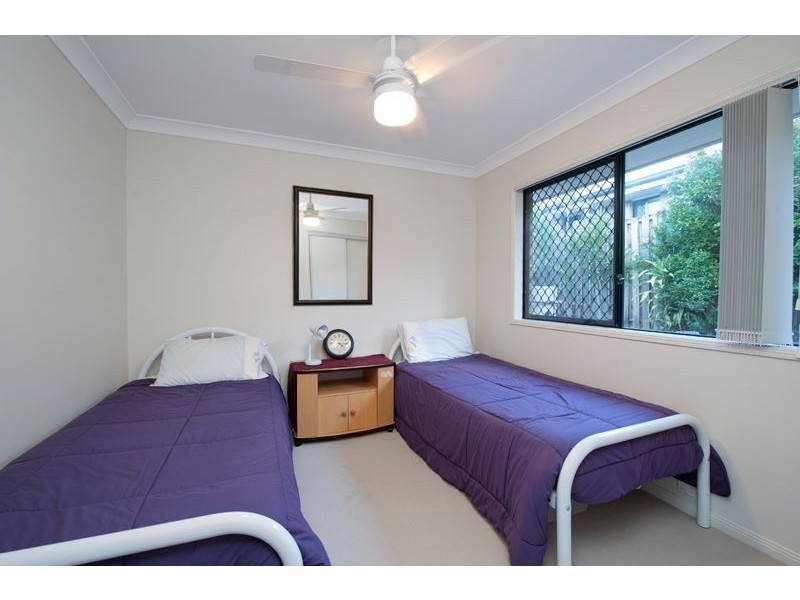 16 Starkey Street, Pacific Pines QLD 4211