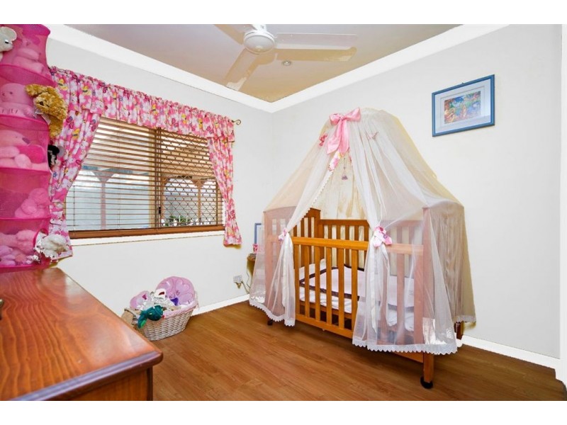 12 Plimsoll Place, Helensvale QLD 4212