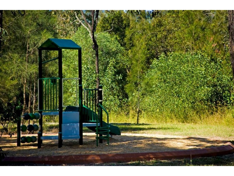 12 Plimsoll Place, Helensvale QLD 4212