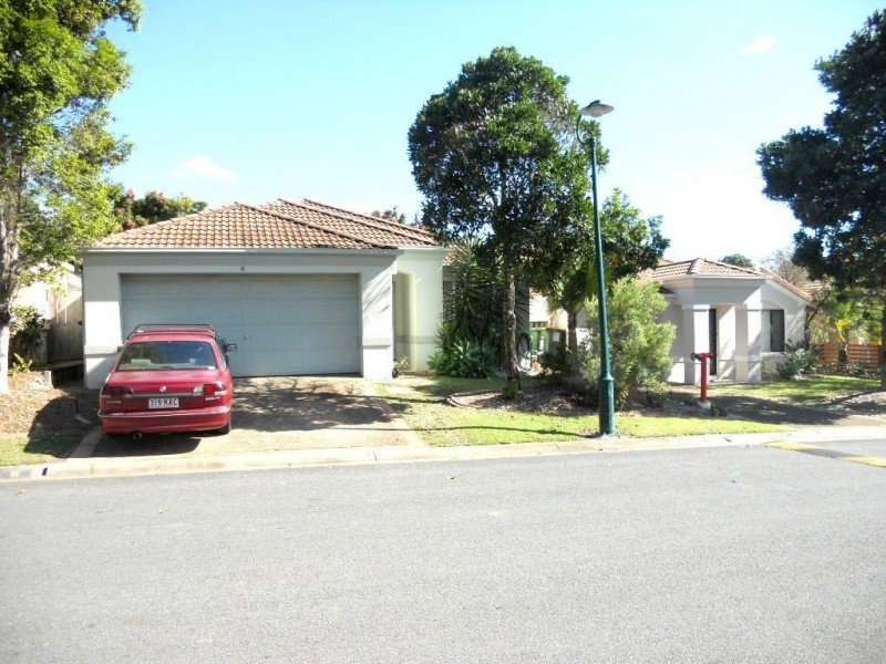 6/2 Langport Parade, Mudgeeraba QLD 4213