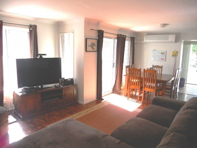 6/2 Langport Parade, Mudgeeraba QLD 4213