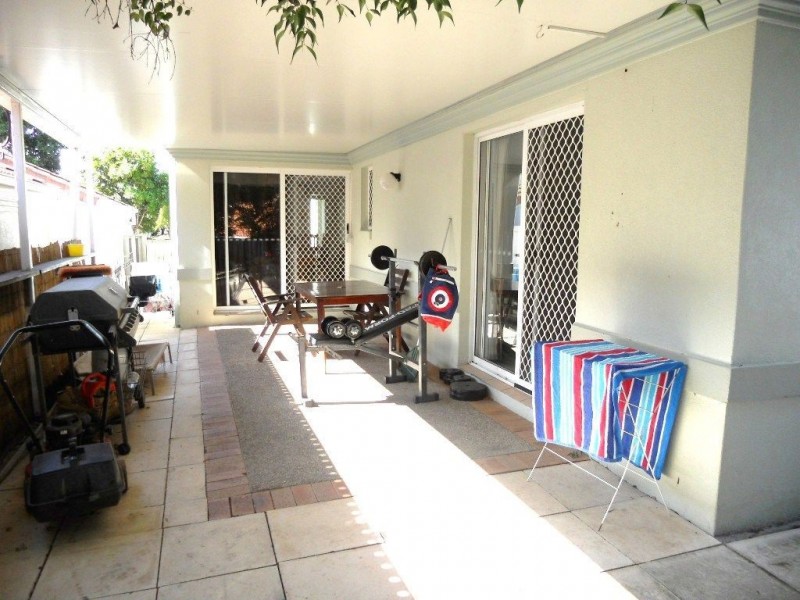 6/2 Langport Parade, Mudgeeraba QLD 4213