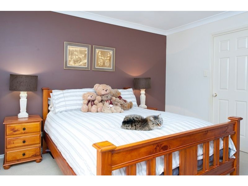 26 Cootharaba Drive, Helensvale QLD 4212