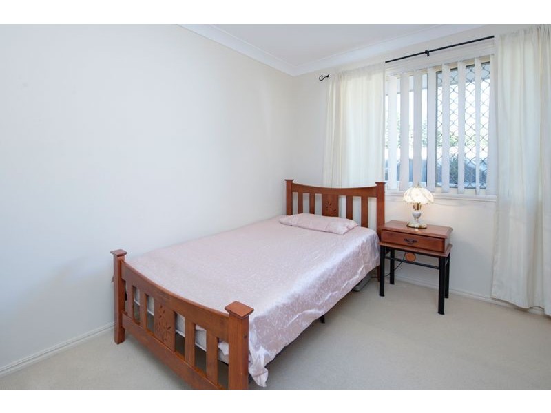 26 Cootharaba Drive, Helensvale QLD 4212