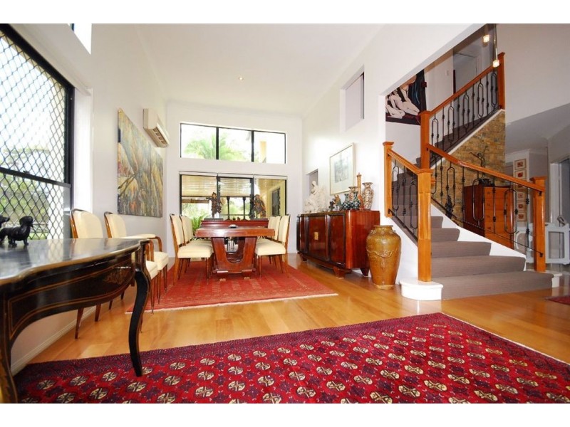 82 Rivertree Avenue, Helensvale QLD 4212