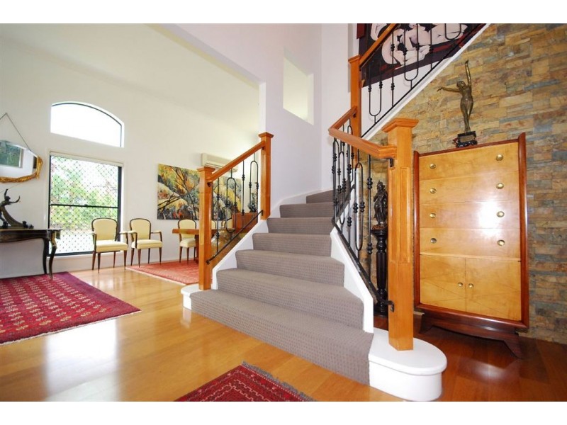 82 Rivertree Avenue, Helensvale QLD 4212