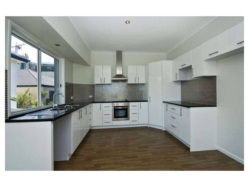 6/8 Alexandrina Drive, Varsity Lakes QLD 4227