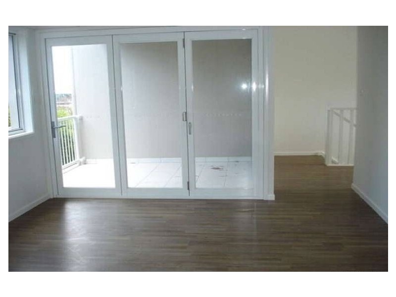 6/8 Alexandrina Drive, Varsity Lakes QLD 4227