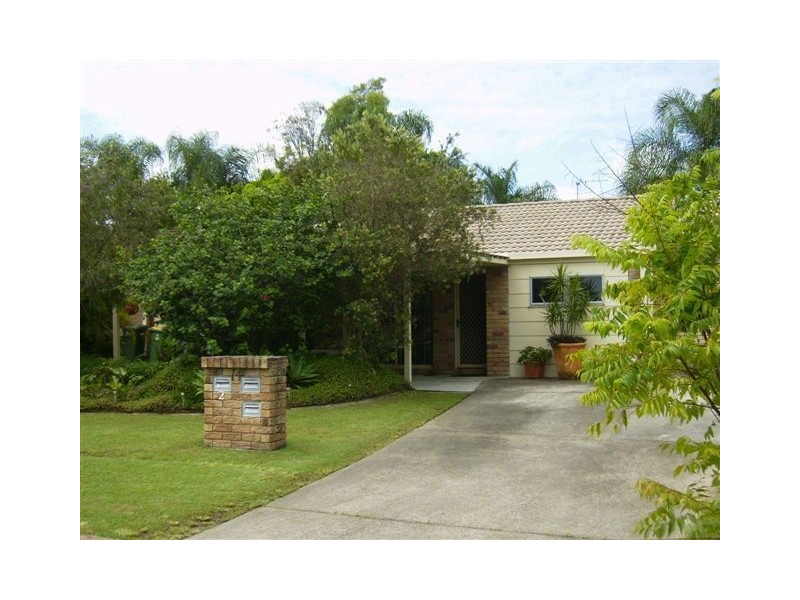 2/14 Illusion Court, Oxenford QLD 4210