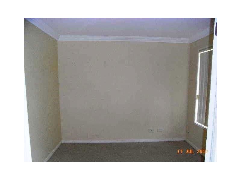 15 Feathertop Crescent, Pacific Pines QLD 4211