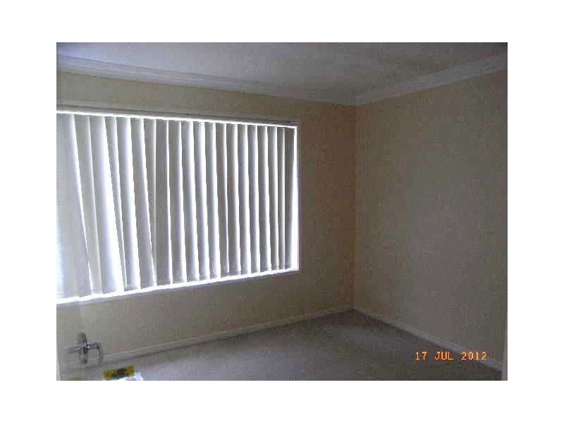 15 Feathertop Crescent, Pacific Pines QLD 4211