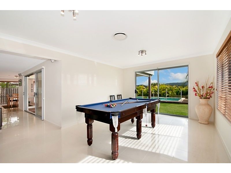 32 Salvado Drive, Pacific Pines QLD 4211