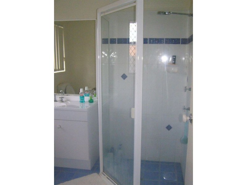 8 Heather Drive, Upper Coomera QLD 4209