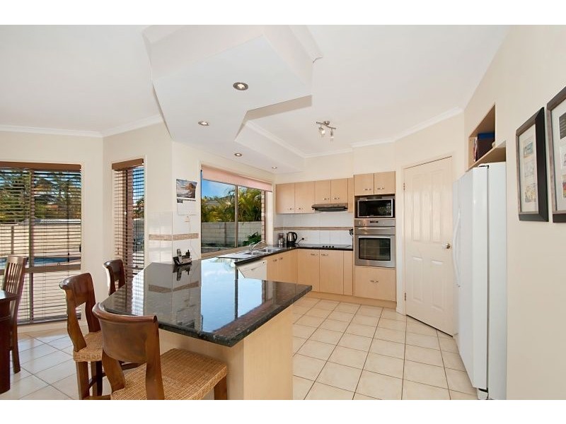 3 Tammy Court, Helensvale QLD 4212