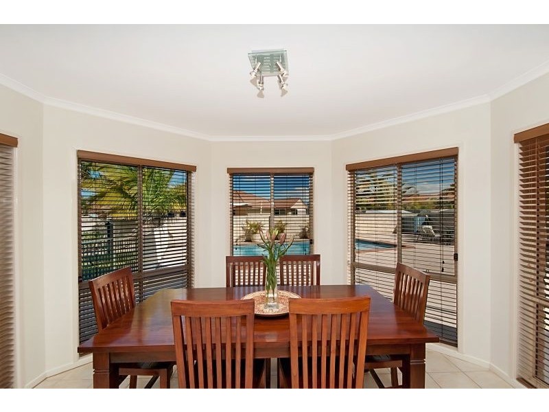 3 Tammy Court, Helensvale QLD 4212